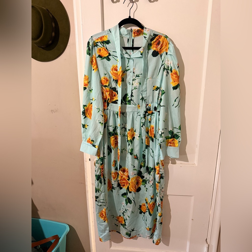 Light Blue Floral Button-Front Midi Dress with Yellow Rose Print